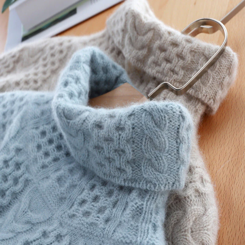 Bianca Cable Knit Relaxed Fit Turtleneck Sweater | Ribbed Long Sleeve Sweater - Image 4