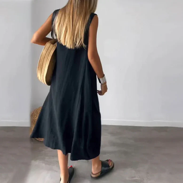 Kourtney Dress | Fashionable Sleeveless Dress with Pocket - Image 4