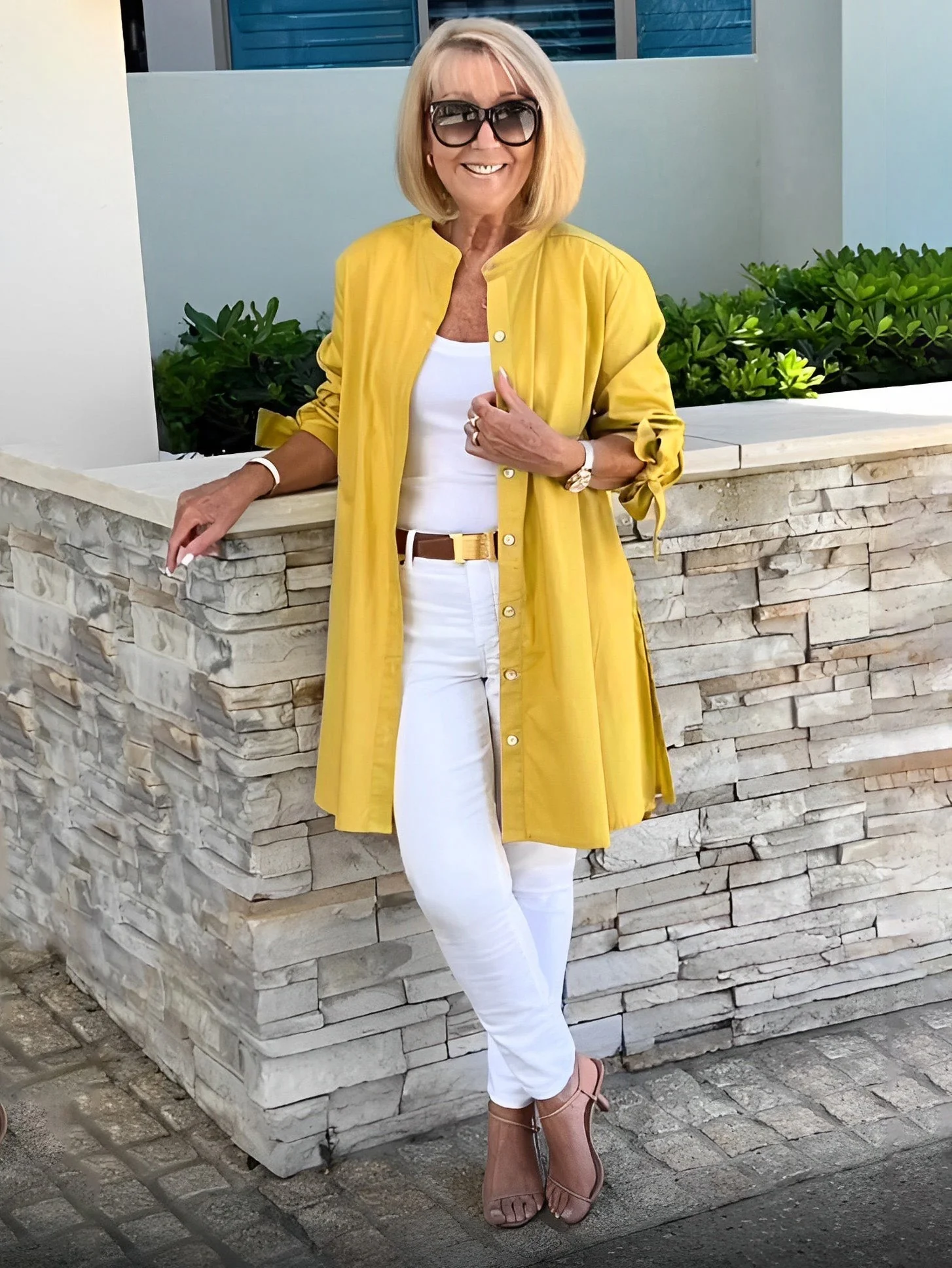 Qavina Shirt | Women's Spring Longline Button-Down Shirt - Image 2