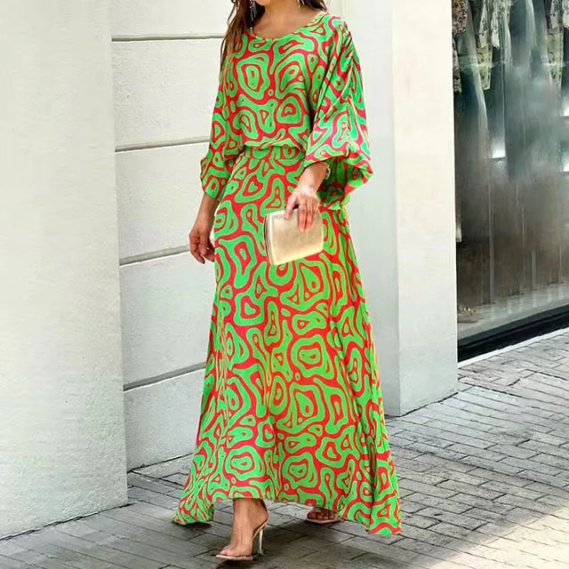 Selin Dress | Long Sleeve Round Neck Cinched Waist All-Over Print Dress - Image 2
