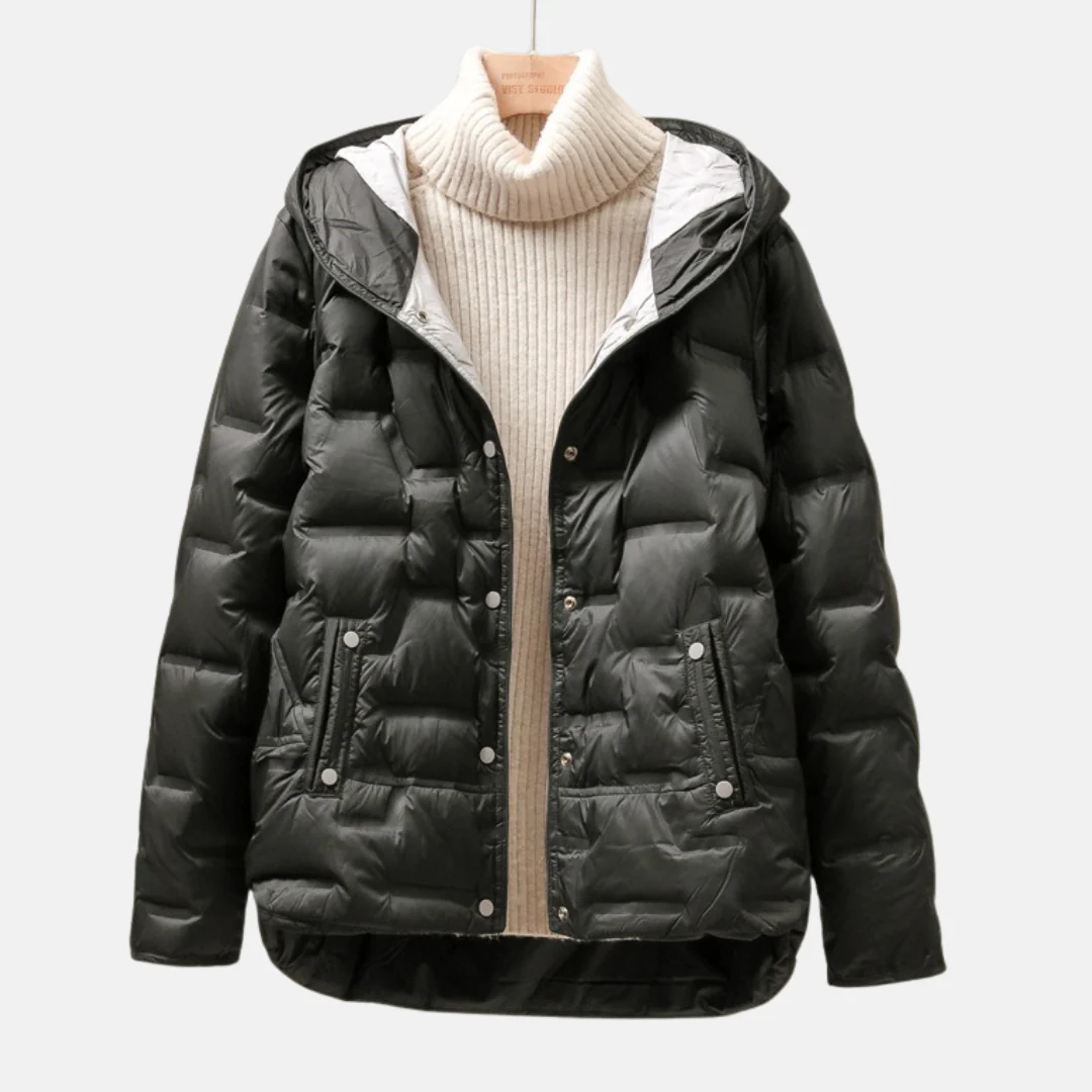 Women’s Quilted Down Jacket – Relaxed Fit – Puffer Style – Hooded – Snap Closure